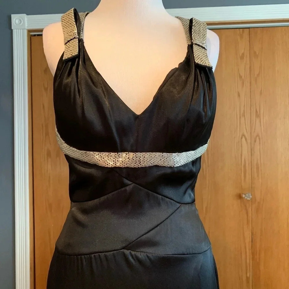 **NEW Privada Collection Formal Beaded Gown - Picture 7 of 15